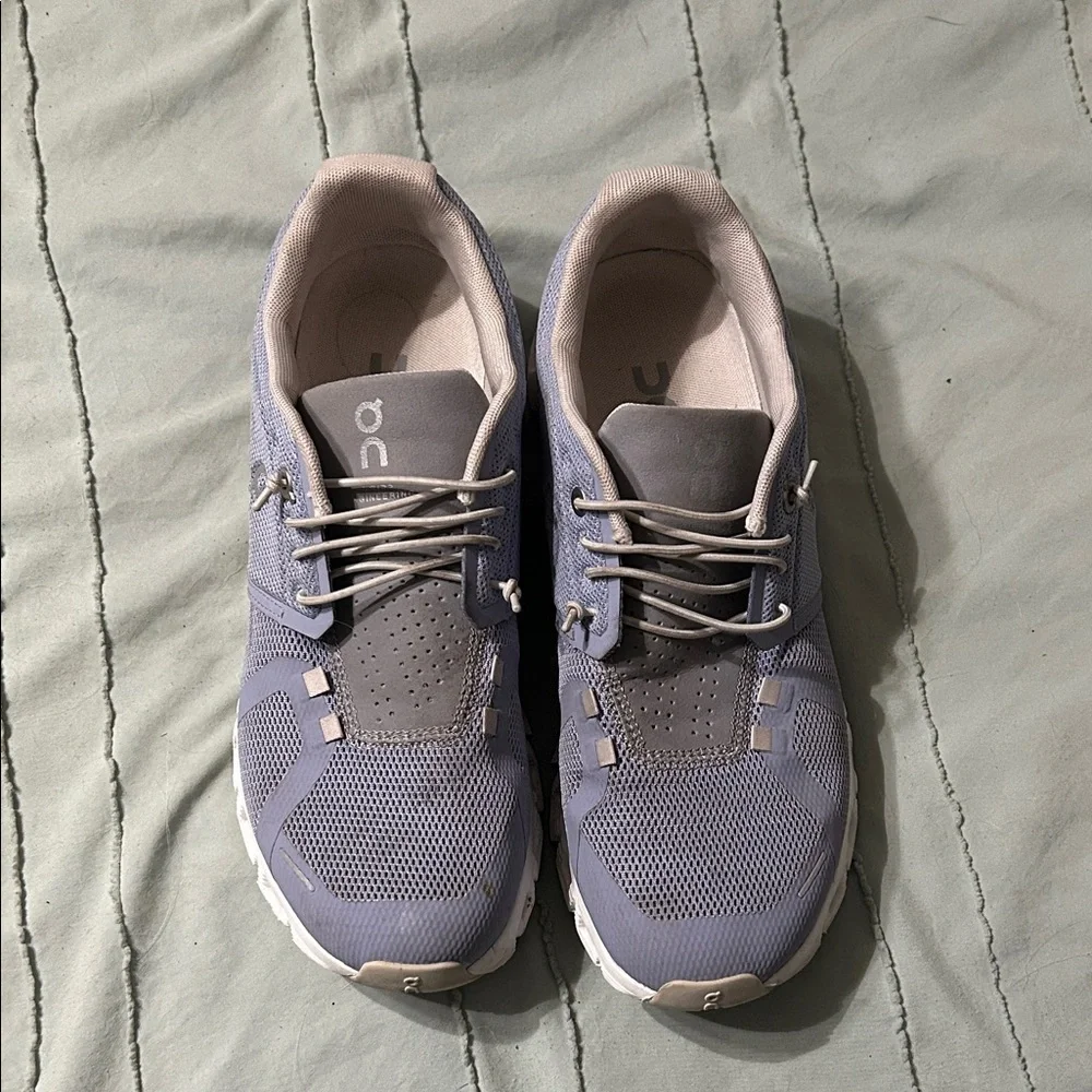 On Running Women’s Purple and White Athletic Shoes - Picture 2 of 4